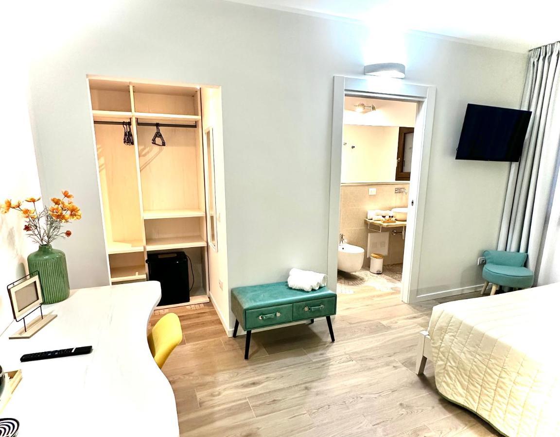 Hotel Karasole San Teodoro  Zewnętrze zdjęcie
